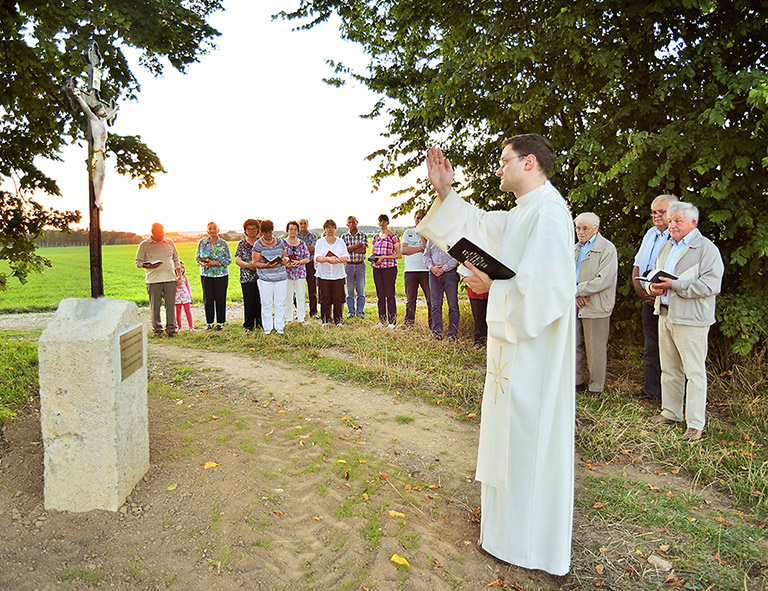 Segnung Kreuz Deinschwang